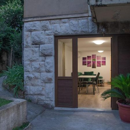 Cosy Charming Apartment Near The Palace สปลิท ภายนอก รูปภาพ
